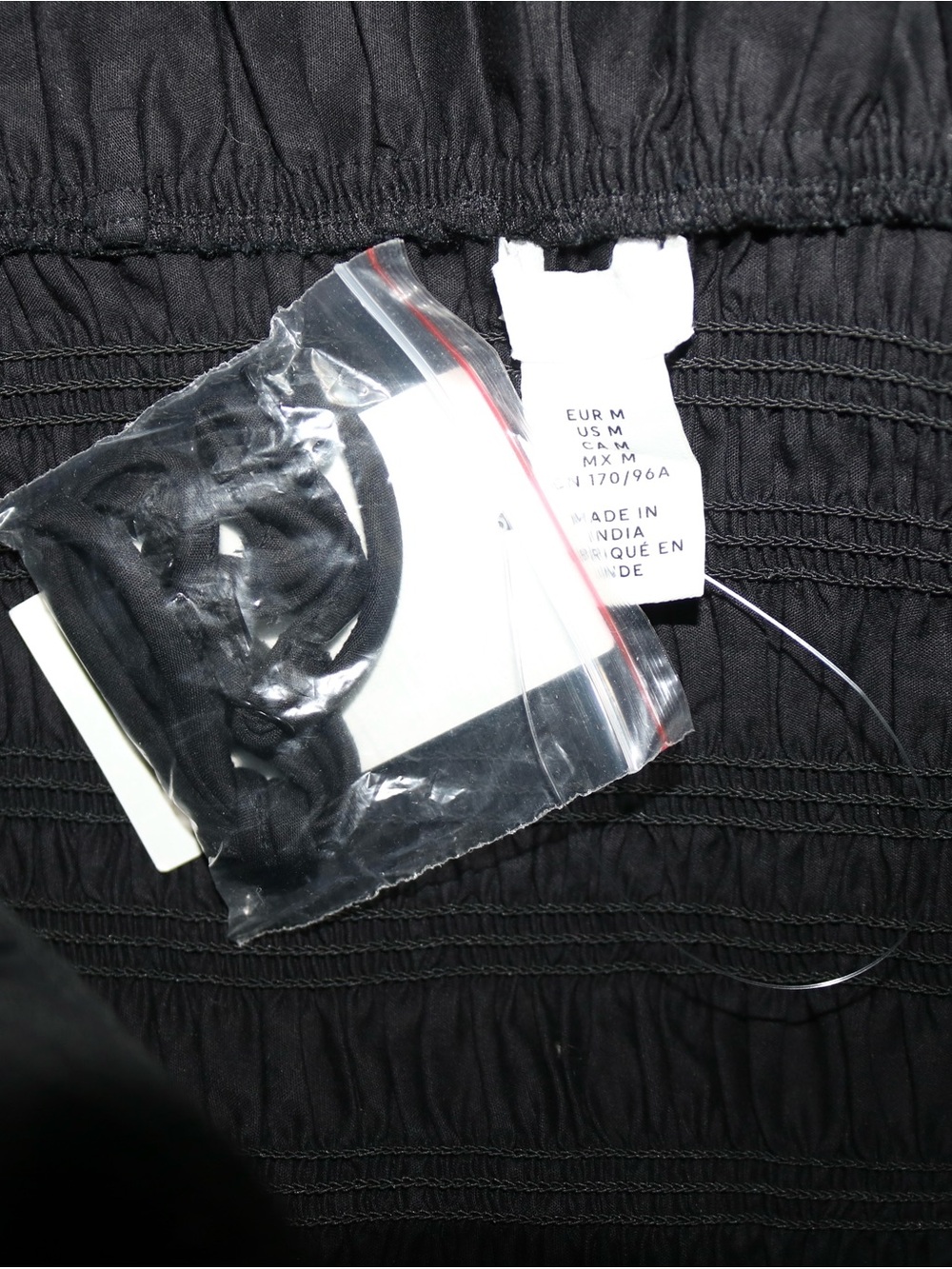 H&M Smock-Topped Dress in Black - Picture 6 of 8
